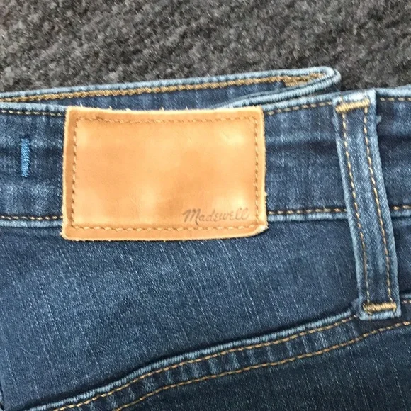 Madewell Curvy High Rise Skinny Jeans - Picture 3 of 5